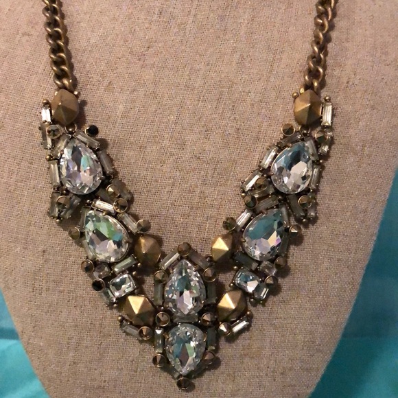 stella and dot zora crystal necklace - Picture 5 of 5